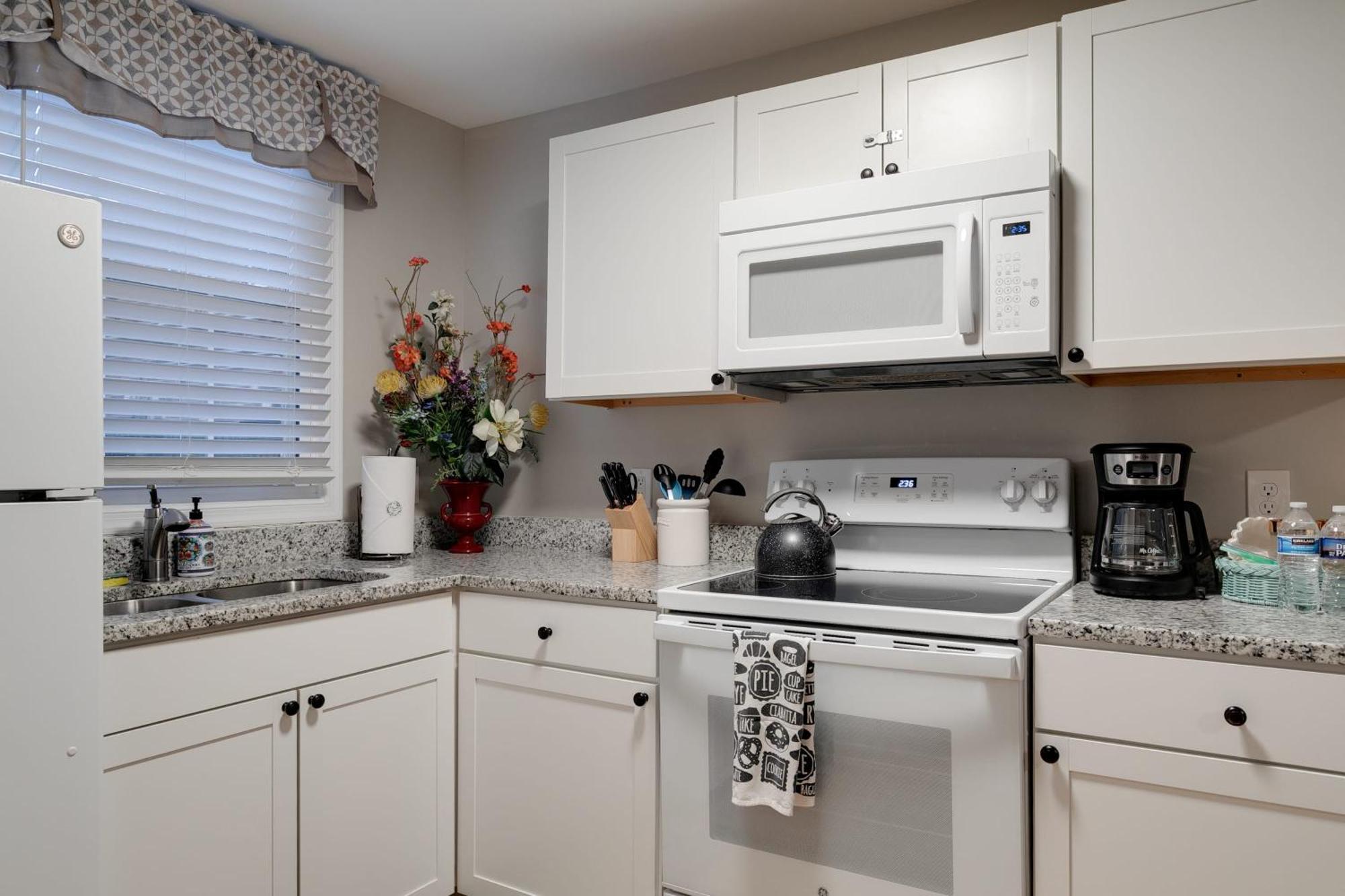 E3 Centrally Located In Carytown Fully Fenced Richmond Bagian luar foto